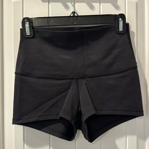 Lululemon, High waist Full On Luon Short 2”